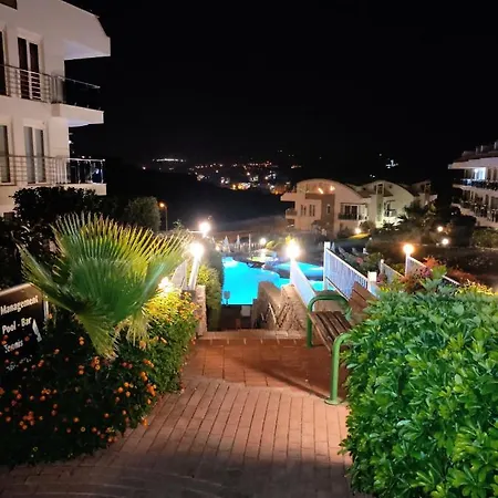 Sunset Beach Vip شقة Toslak